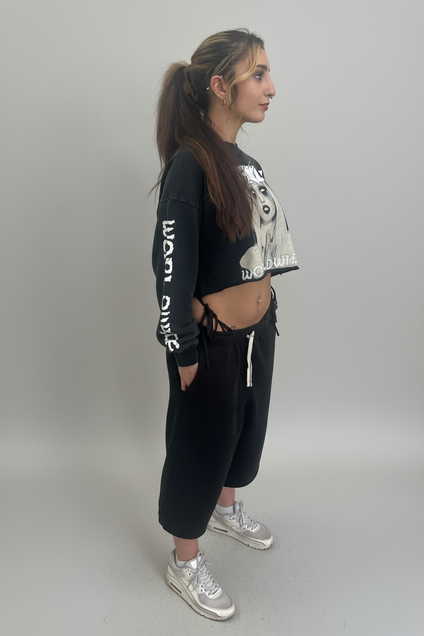 Stolo Clothing Co PREYING NUN Cropped Heavyweight Washed Raw-Edge Crew Neck Sweatshirt (380GSM)