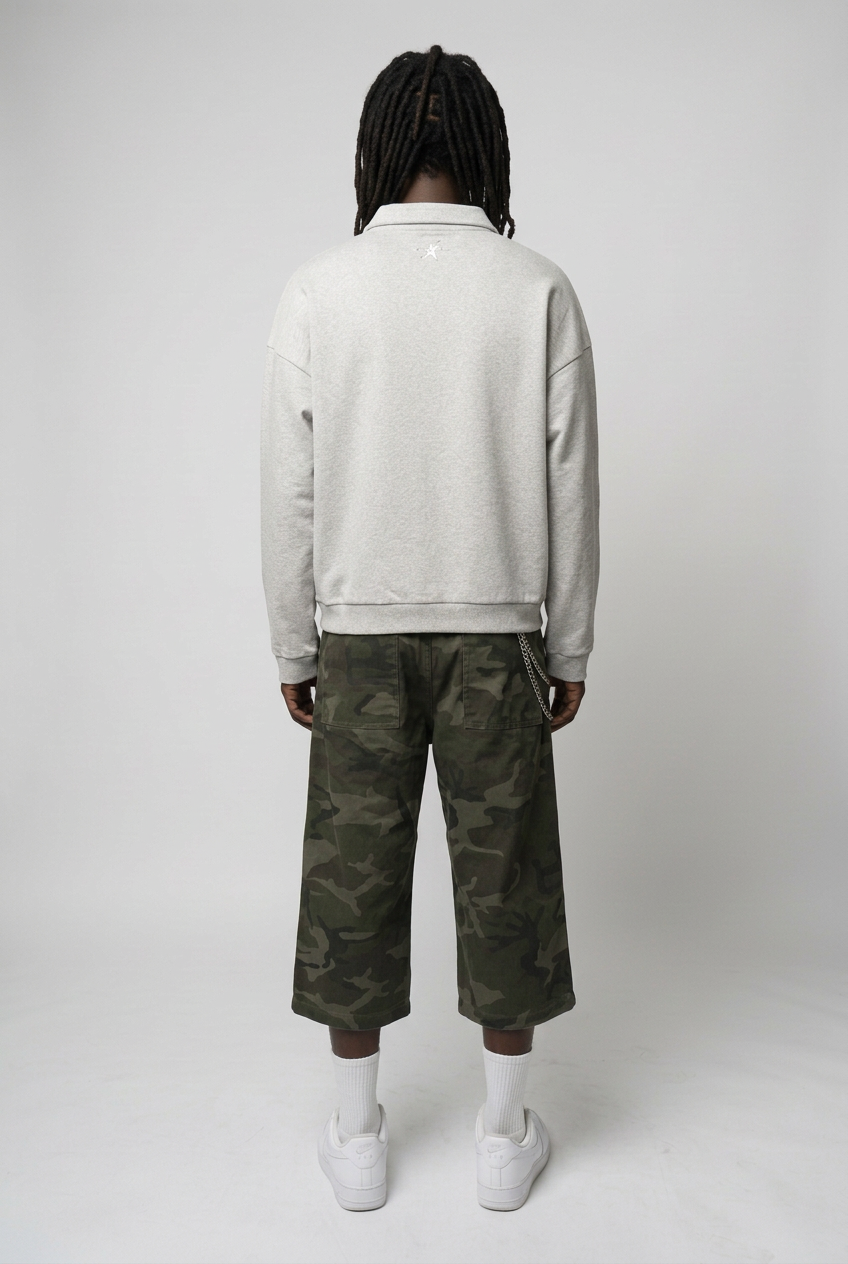 Light-grey polo back