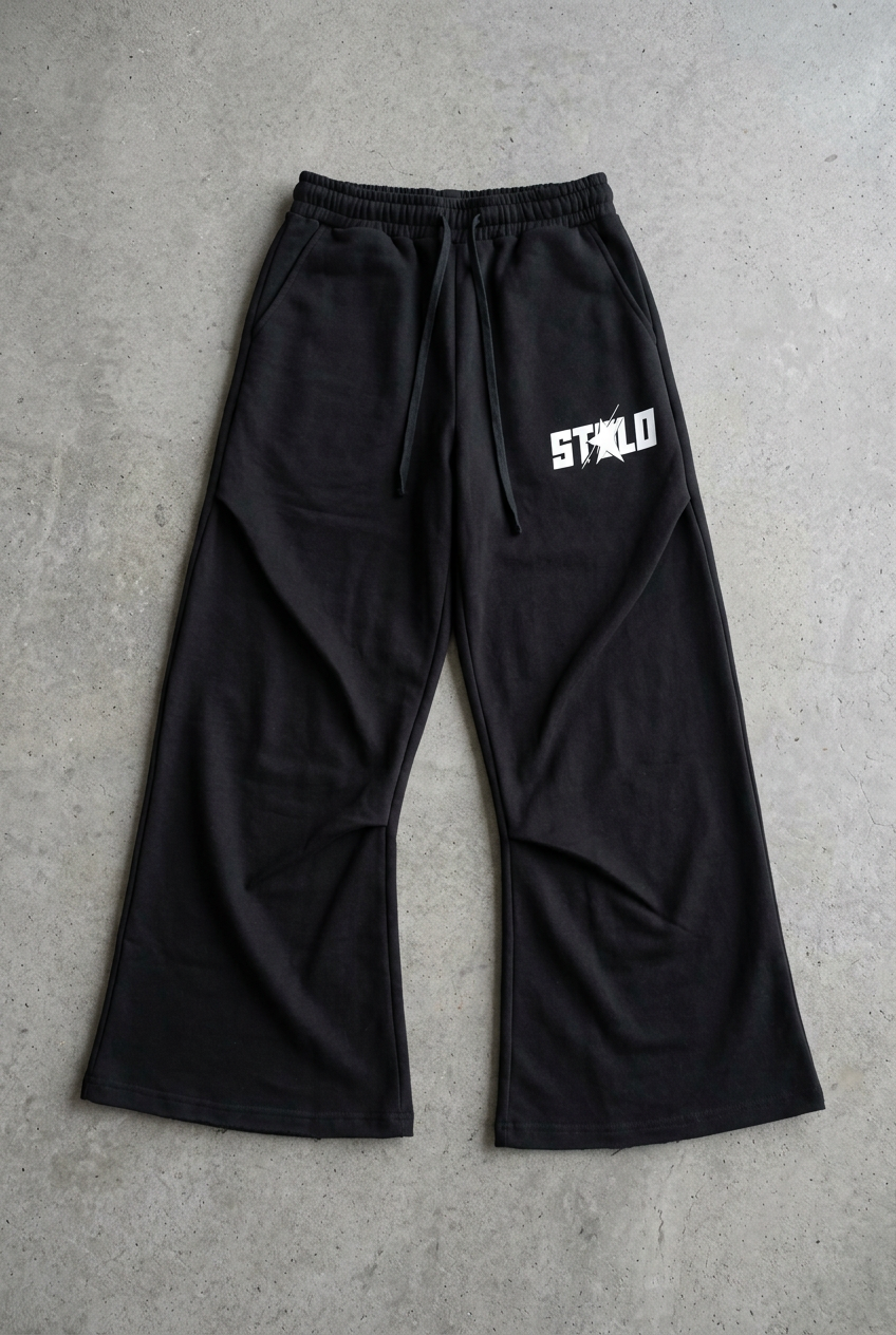 Super baggy sweatpants floor visual