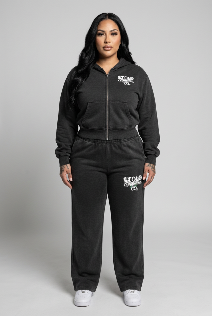 Washed black STOLO set, front pose